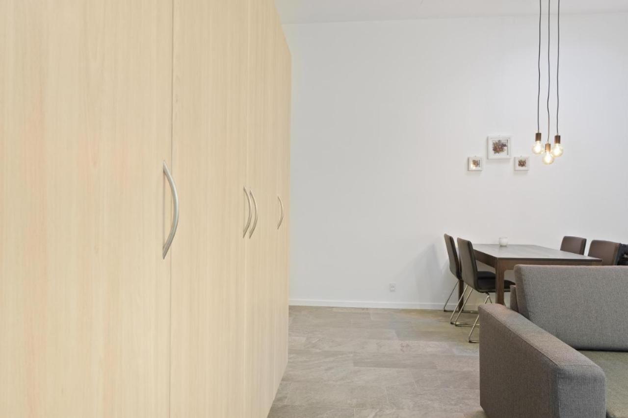 Charming - Luxurious 1 Bedroom Apartment In The Heart Of Aalborg Ngoại thất bức ảnh