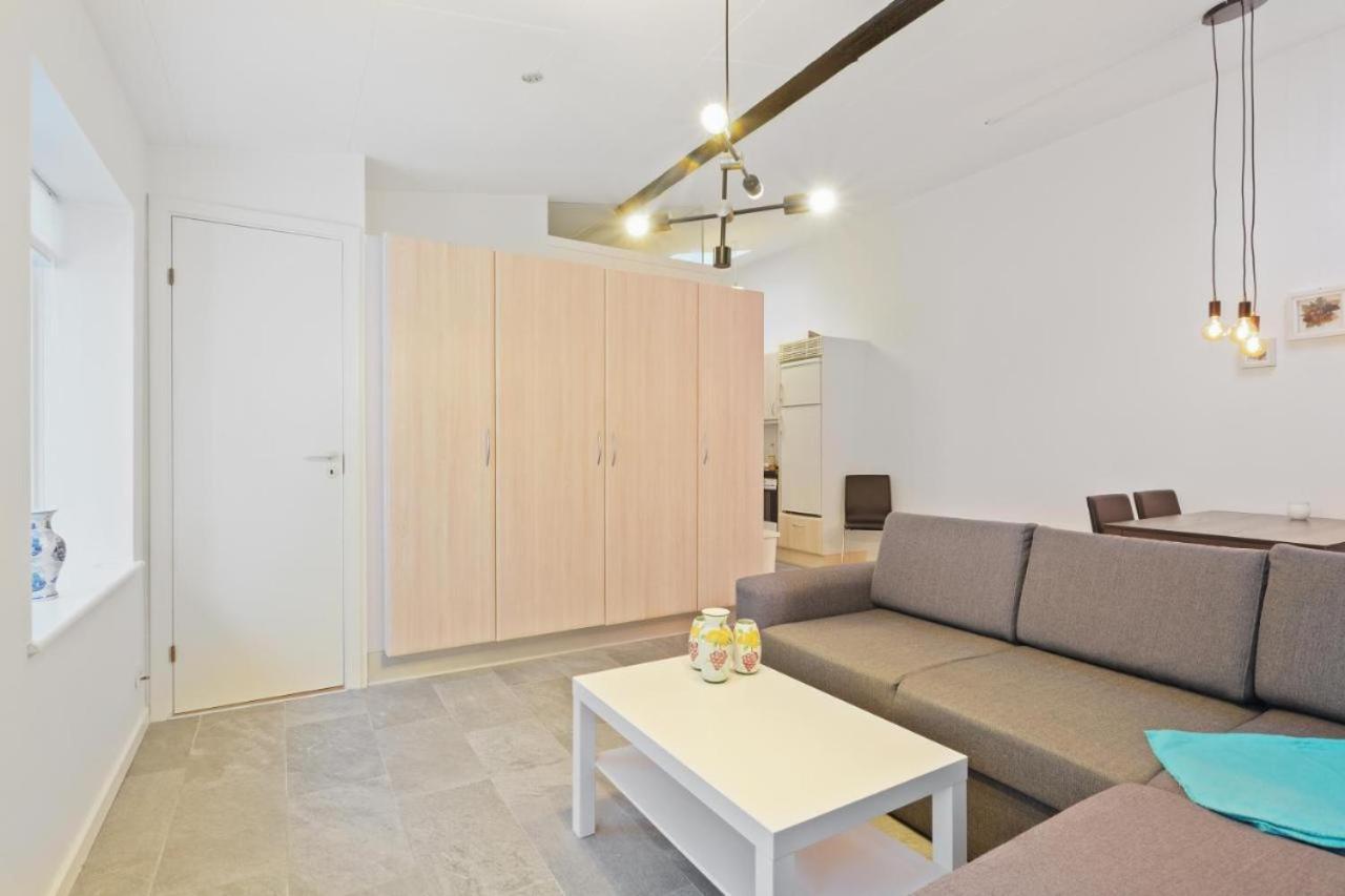 Charming - Luxurious 1 Bedroom Apartment In The Heart Of Aalborg Ngoại thất bức ảnh