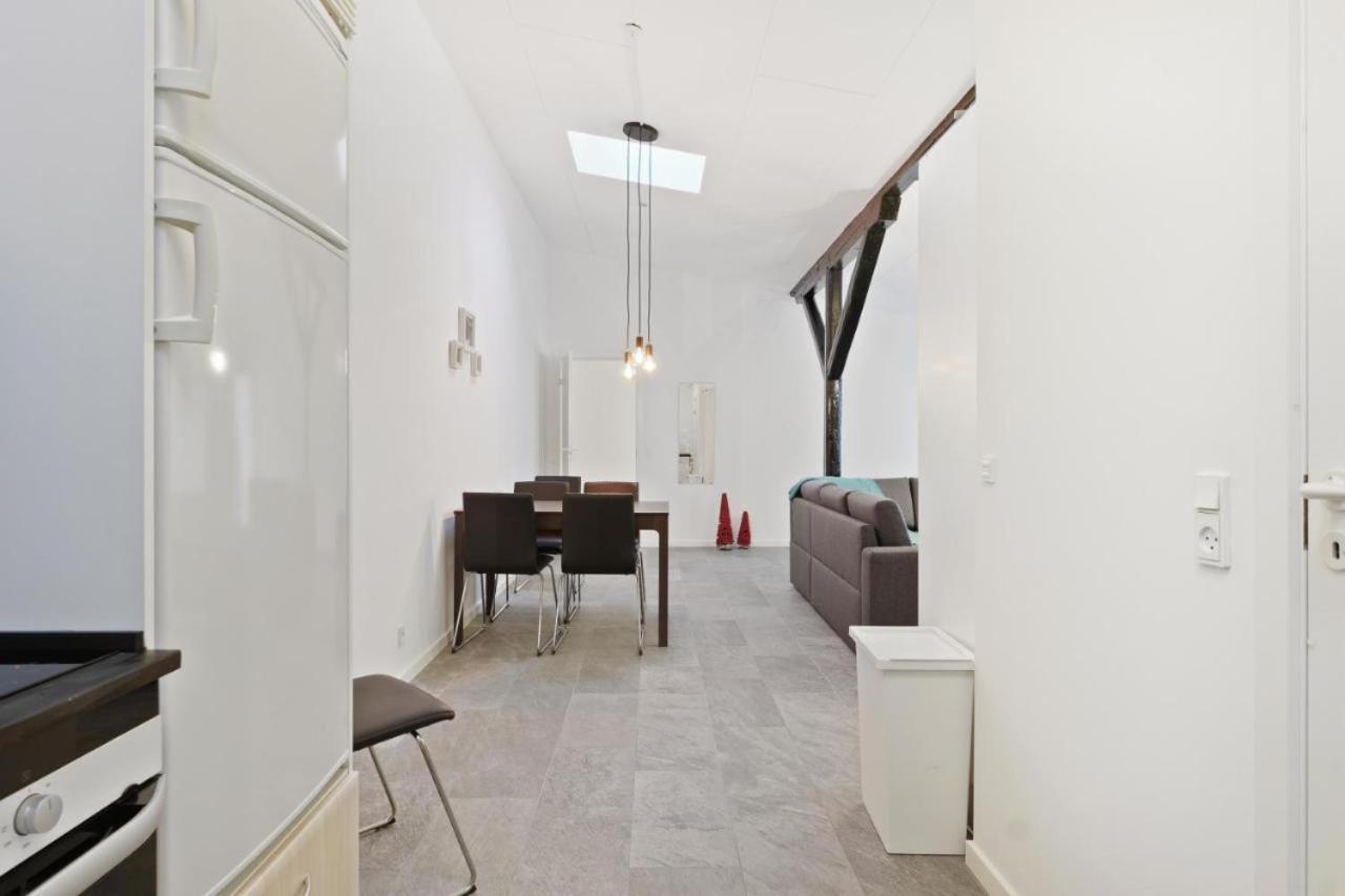 Charming - Luxurious 1 Bedroom Apartment In The Heart Of Aalborg Ngoại thất bức ảnh