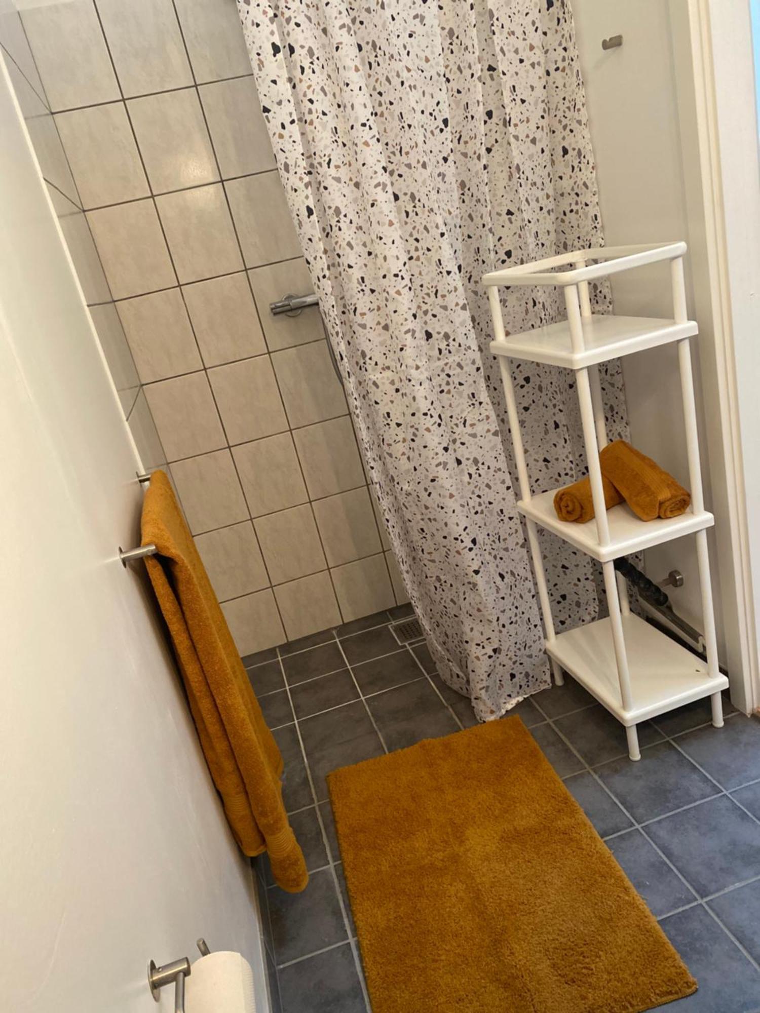 Charming - Luxurious 1 Bedroom Apartment In The Heart Of Aalborg Ngoại thất bức ảnh